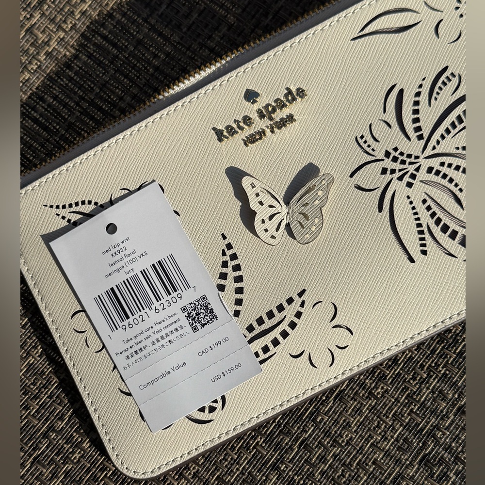 NWT! Kate Spade White Floral Leather cut Out Wristlet - Picture 7 of 8